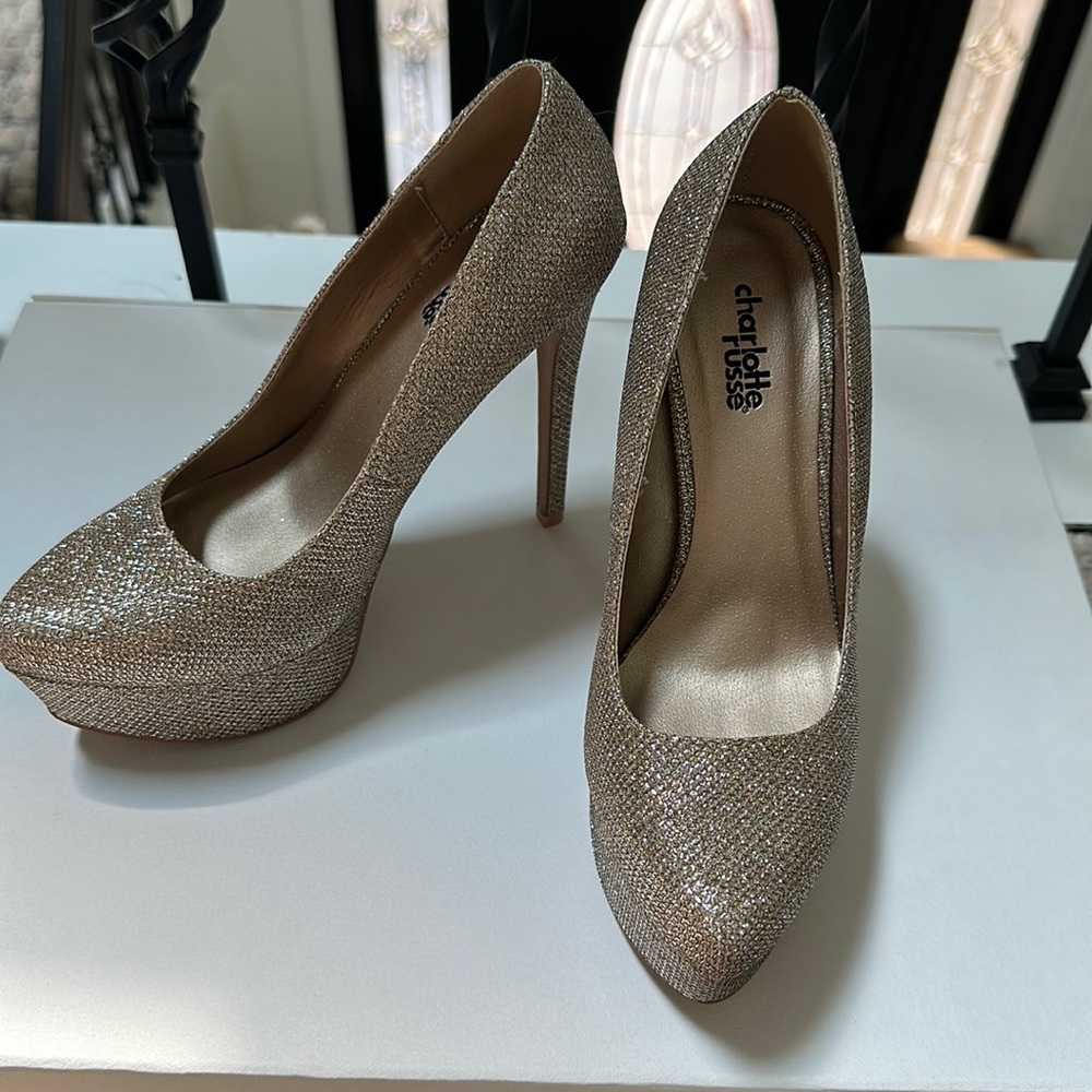 Platform glitter heels